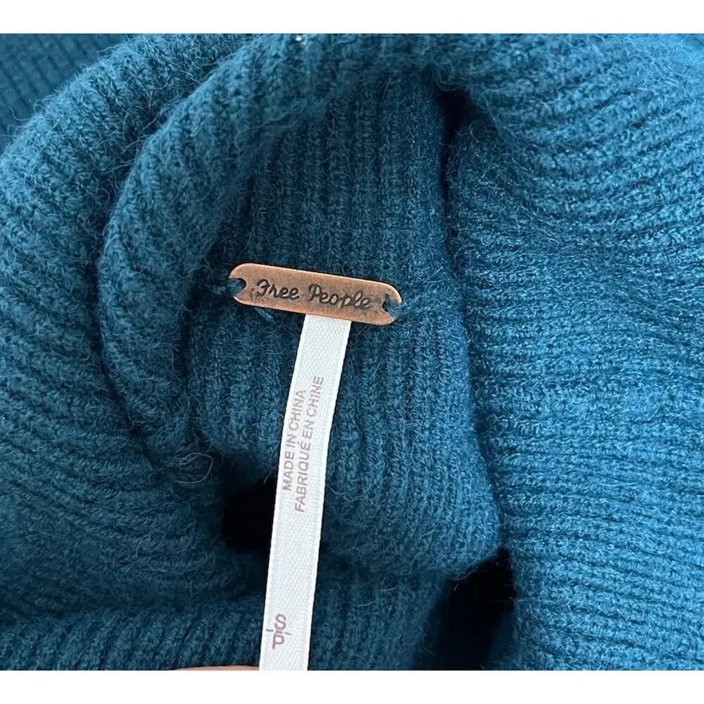 Free People Easy Street Turtleneck Tunic Sweater Size S Teal Blue Oversized Boho